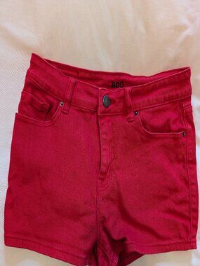 Red Denim BDG Erin High Rise 5 Pocket High-Waisted Jean Shorts (26)